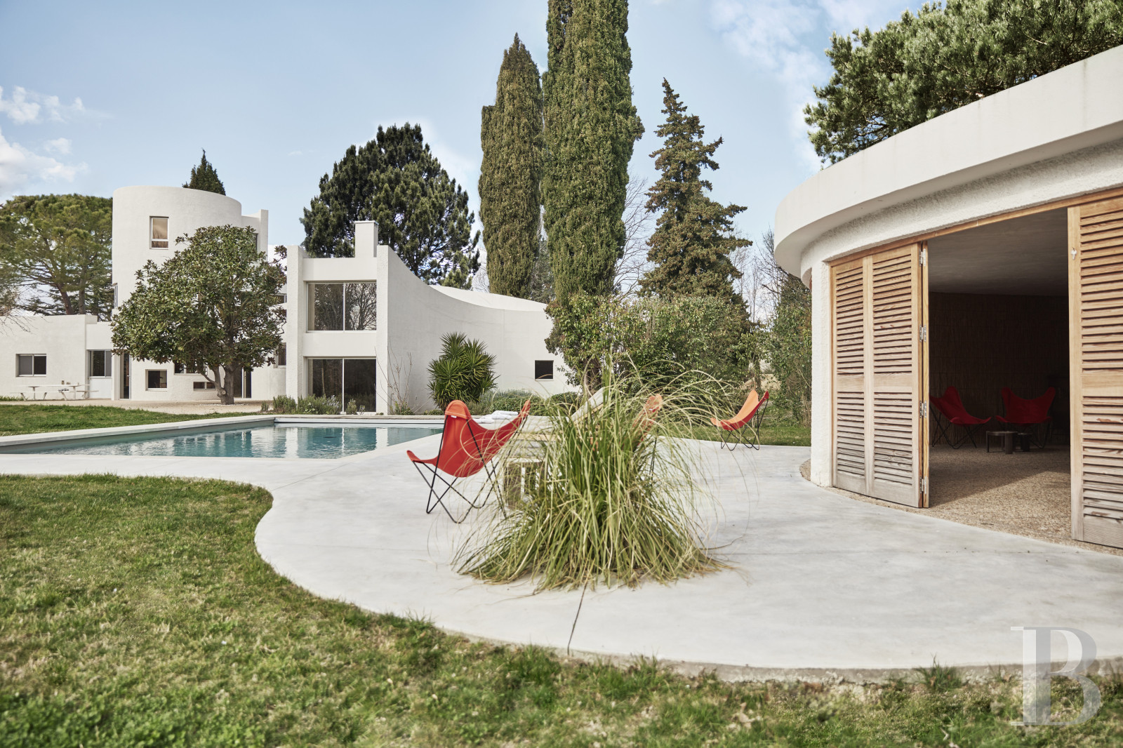 An architect-designed villa built in the 1970s near Arles, in Bouches-du-Rhône - photo  n°33